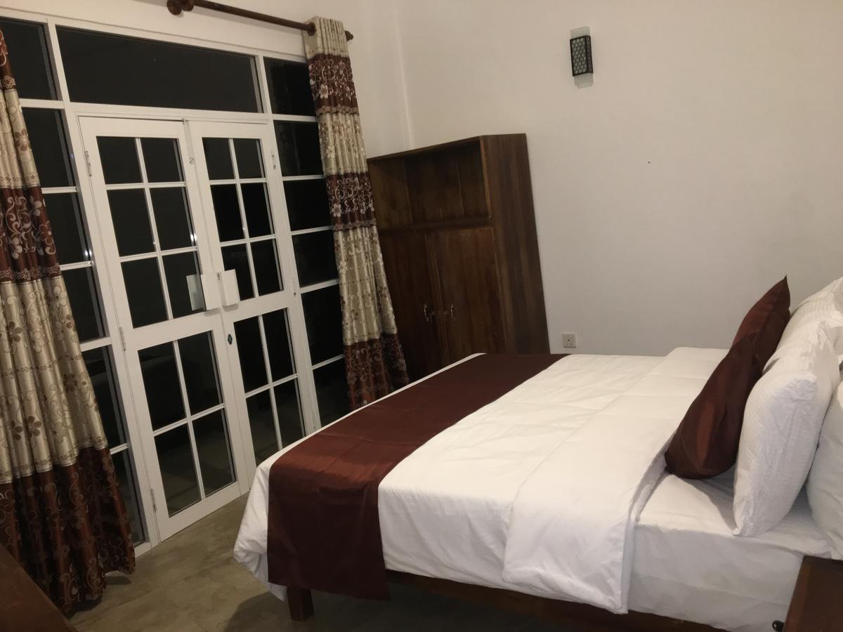 Hotel Ranvil Нувара-Елія Екстер'єр фото