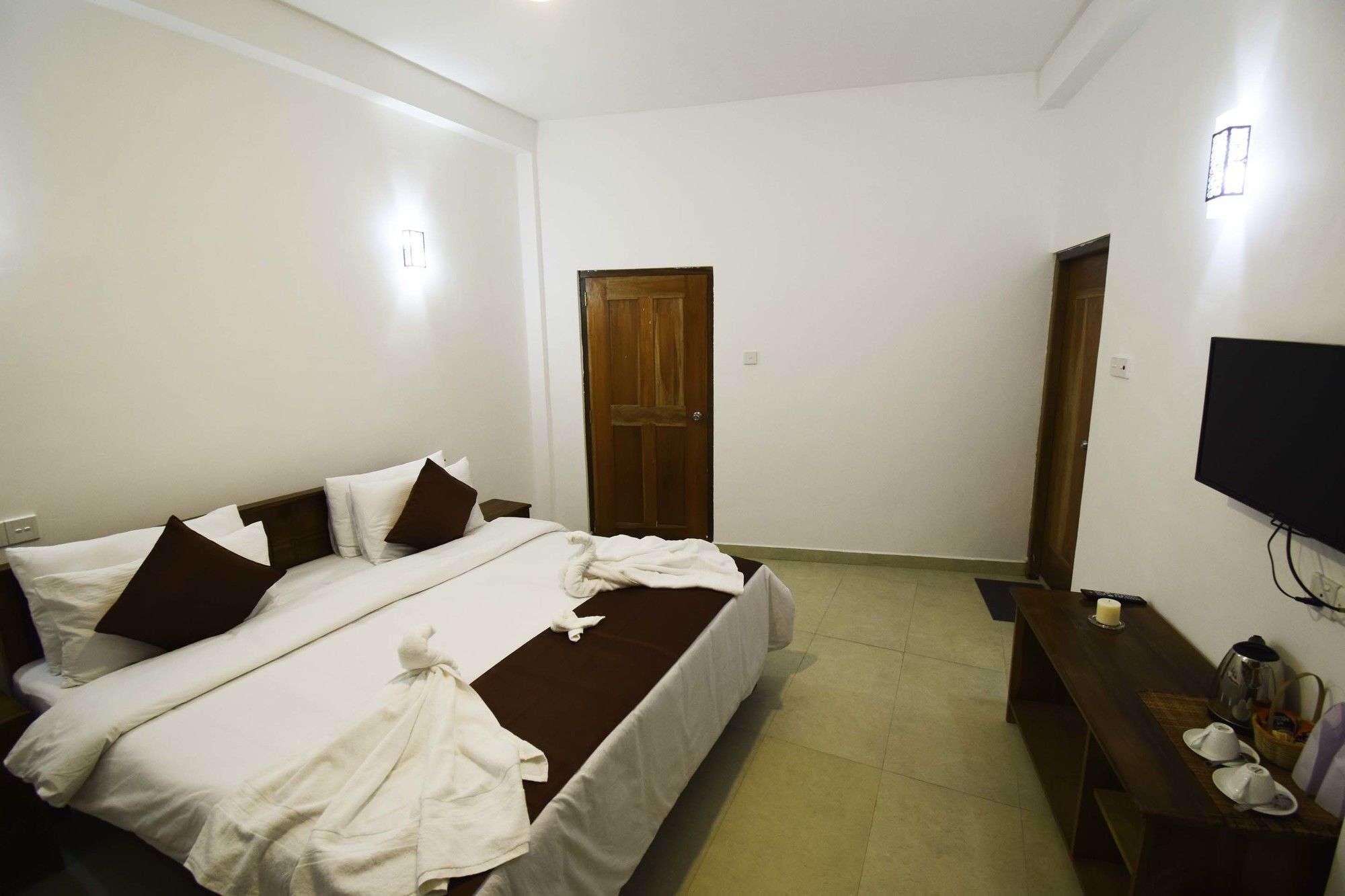 Hotel Ranvil Нувара-Елія Екстер'єр фото