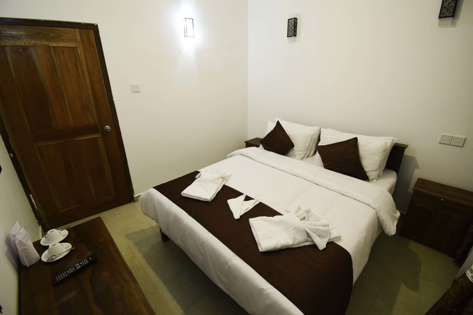 Hotel Ranvil Нувара-Елія Екстер'єр фото