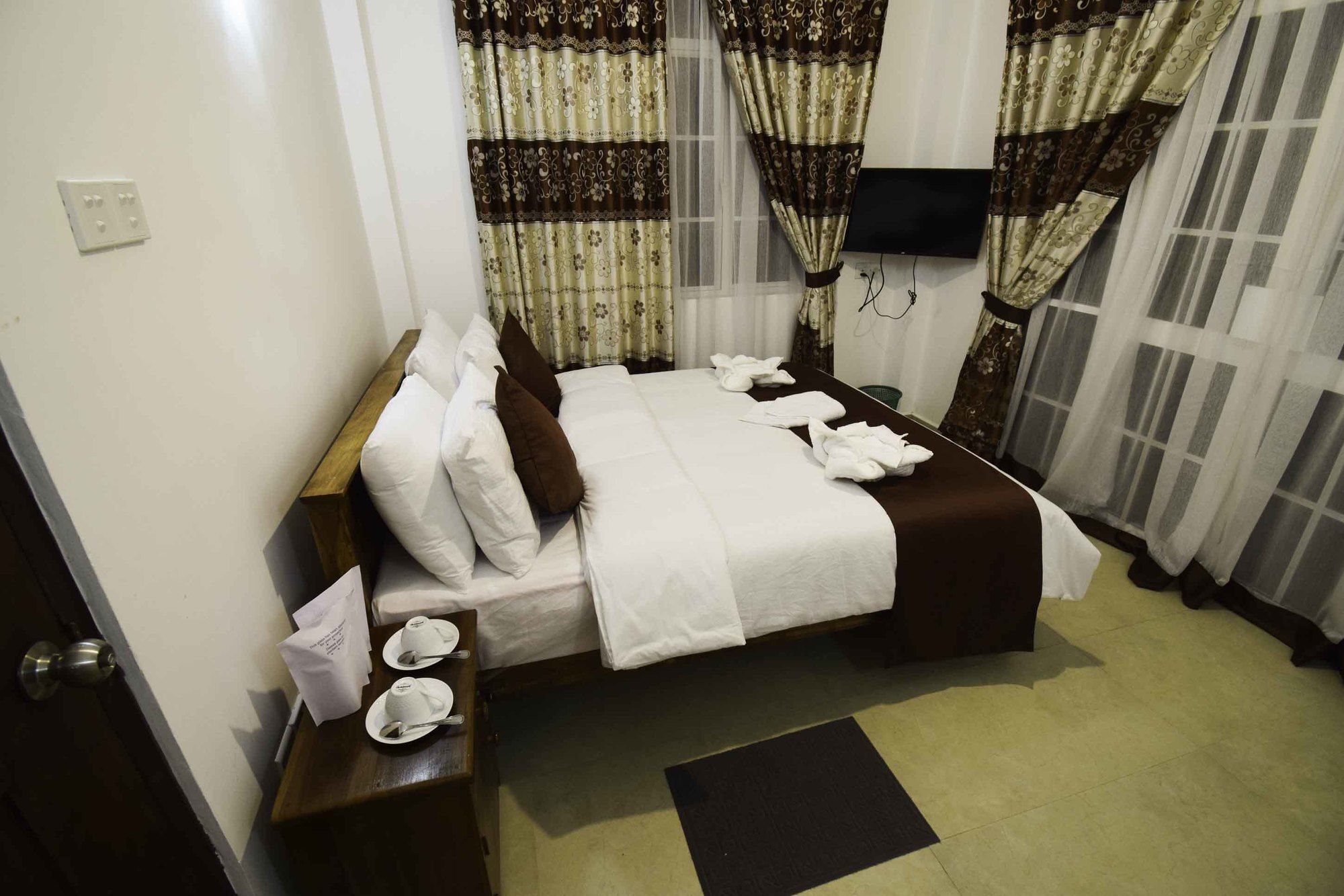 Hotel Ranvil Нувара-Елія Екстер'єр фото